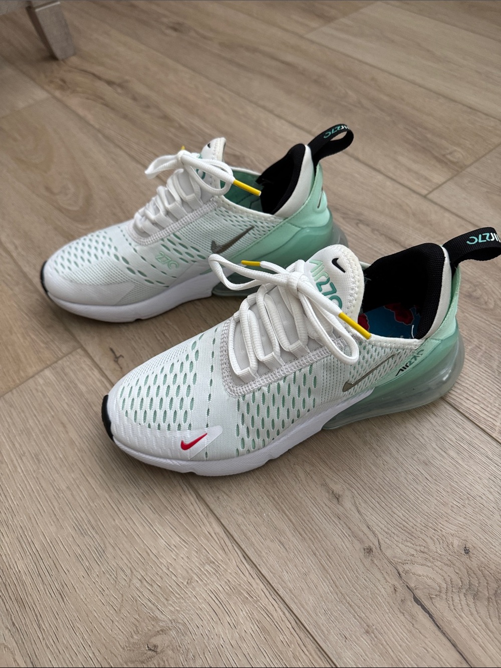 Nike White Mint Green Air Max 270 Sneakers